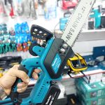 اره موتوری ماکیتا مدل SR-CS-1001-BL ظرفیت ۸۸ ولت با باتری