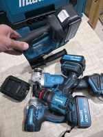 ست چهار قلوی شارژی ماکیتا مدل XR اتوماتیک با باتری ۸۸ ولت - Image 2