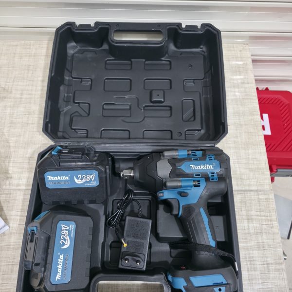 بکس شارژی 1000نیوتون ماکیتا مدل 228v